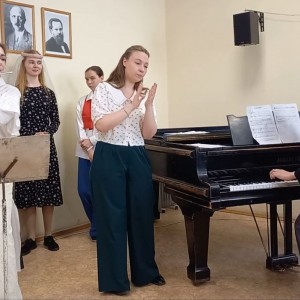 Показательное выступление пианистов 2 курса Показательное выступление пианистов 2 курса